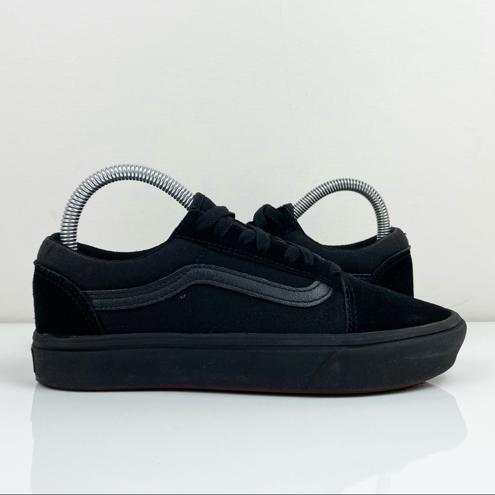 Vans Women’s Old Skool Low Comfy Cush Triple Black Skate Shoes Size 6.5 Lace Up
